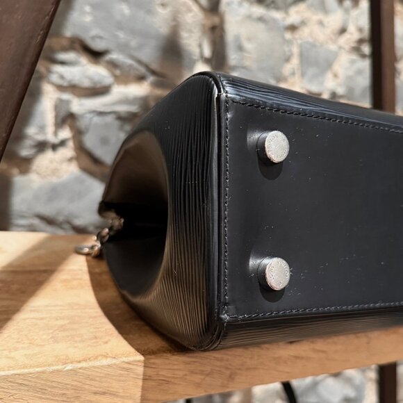 Louis Vuitton Black Epi Leather Brea MM Two Way Bag - Picture 8 of 15